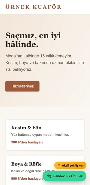 Örnek bir kuaförün kendi web sitesi telefonda: sağ altta Randevu ve Ödüller düğmesi ve üstünde Aktif çekiliş var rozeti