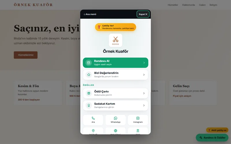 Örnek kuaför web sitesinde açılan Akıllı Stand penceresi: çekiliş duyurusu, Randevu Al, Bizi Değerlendirin, Ödül Çarkı, Sadakat Kartım, WhatsApp, Instagram, yol tarifi ve IBAN